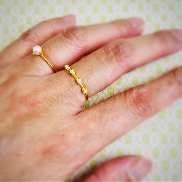 Jewelry - Tiny Pearls and Crystal 18k Gold Plated S925 Ring